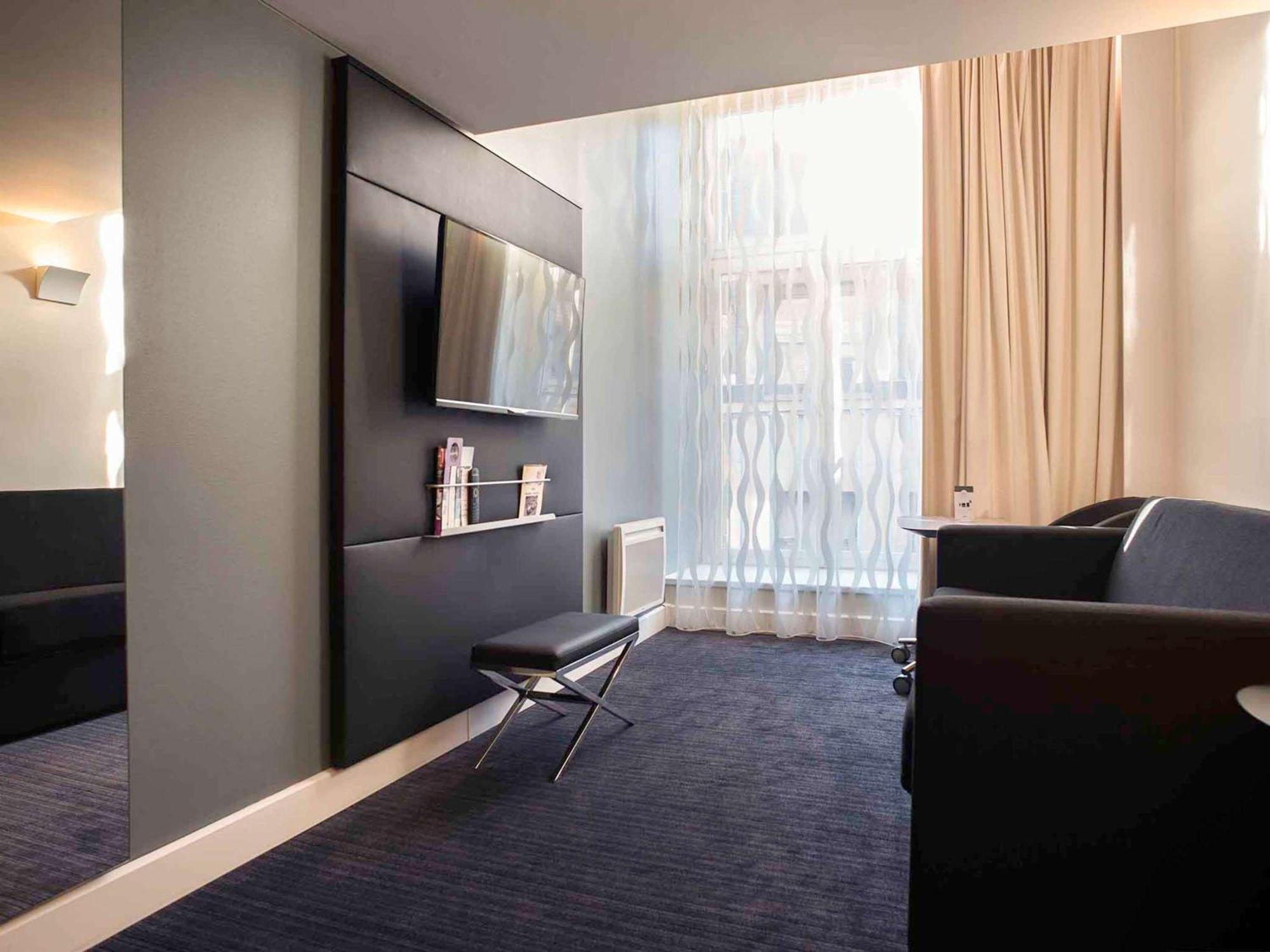 Mercure Lille Centre Vieux Лил Екстериор снимка