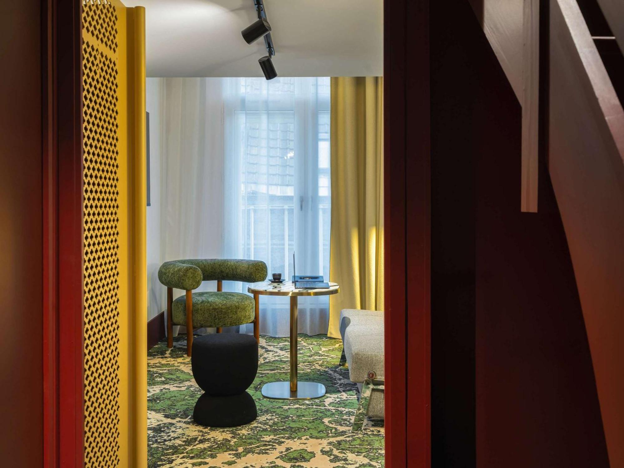Mercure Lille Centre Vieux Лил Екстериор снимка