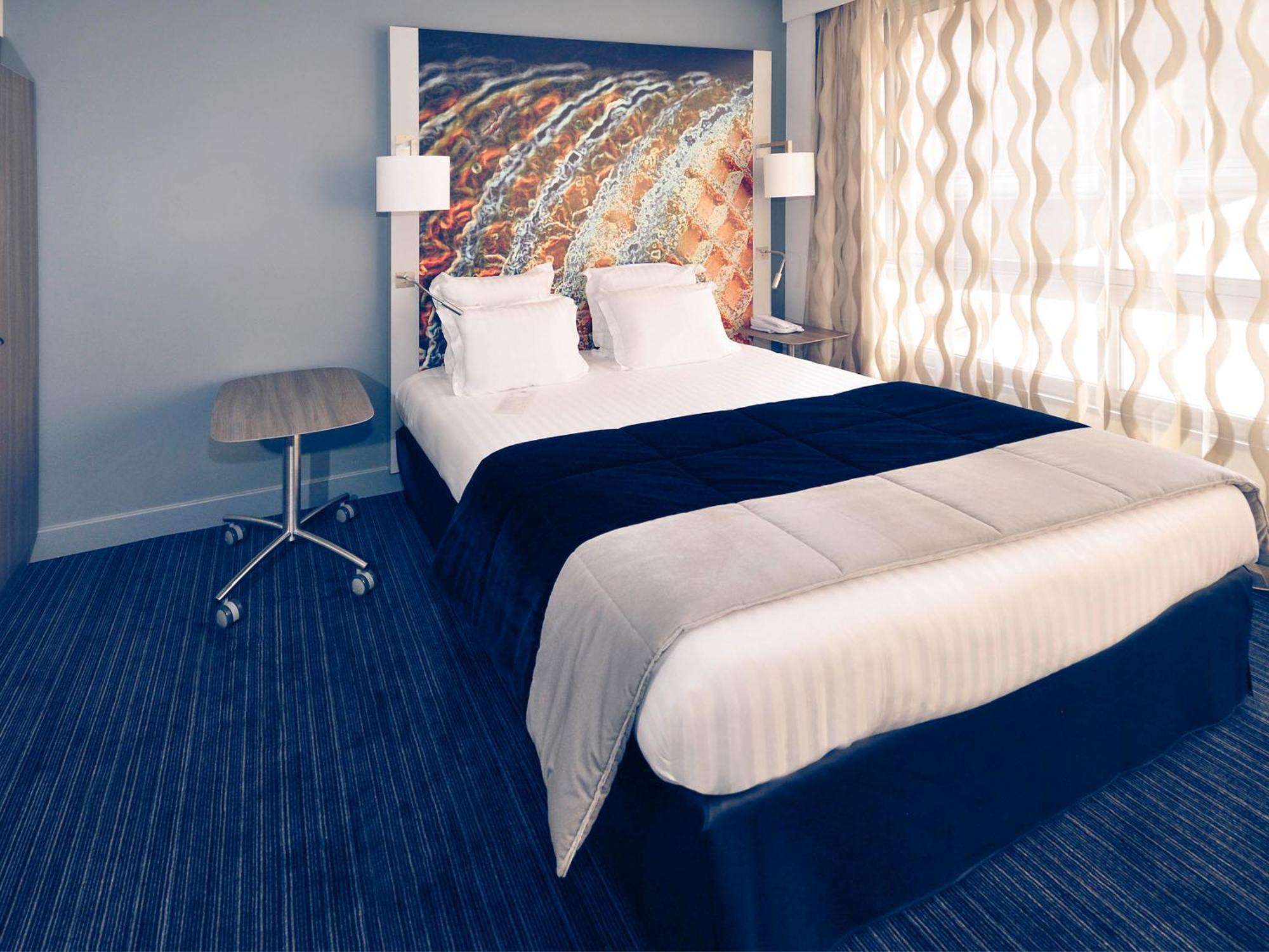Mercure Lille Centre Vieux Лил Екстериор снимка